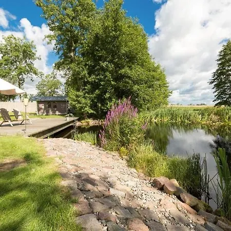 Gut Landleben Holiday home *